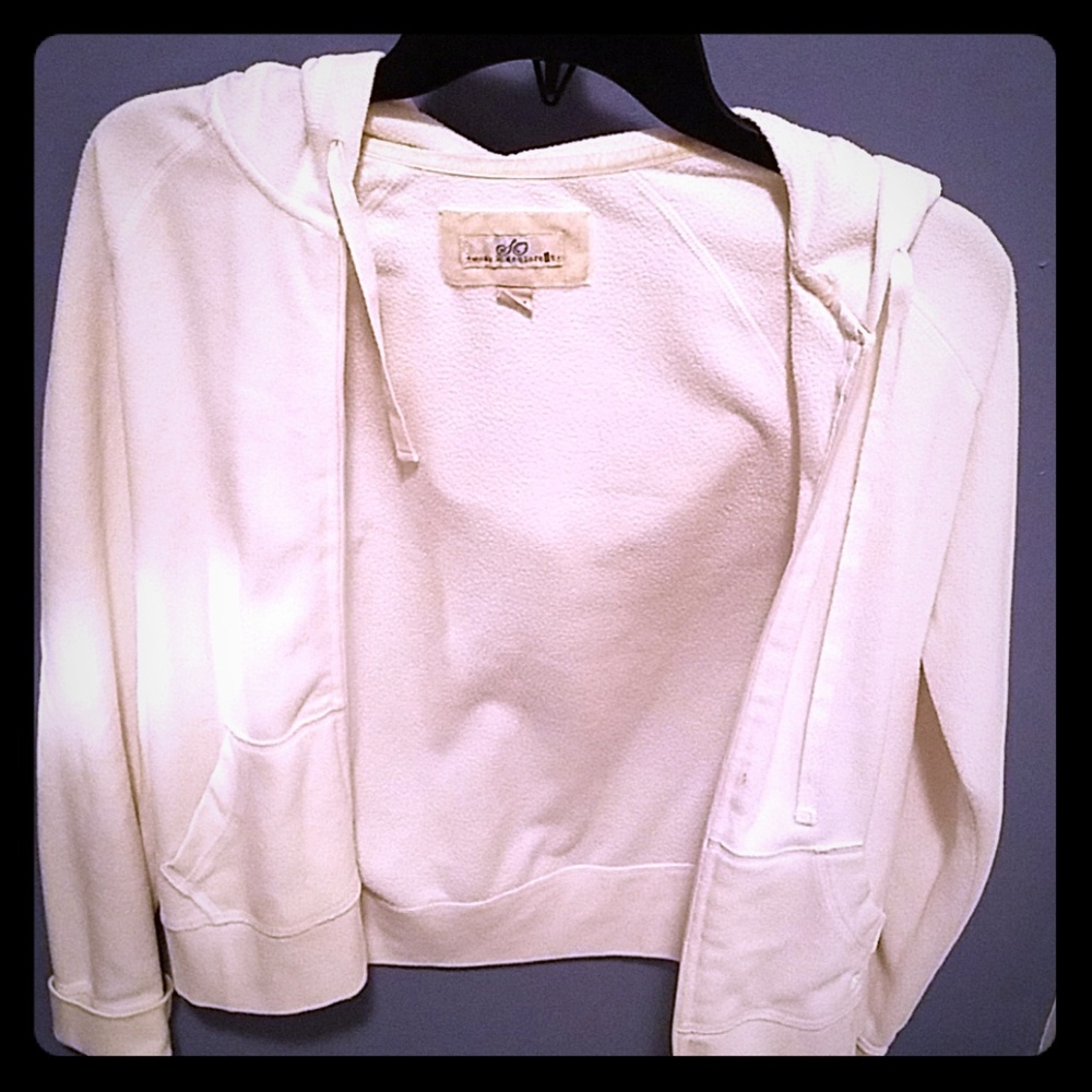 White fleece zippered shirt